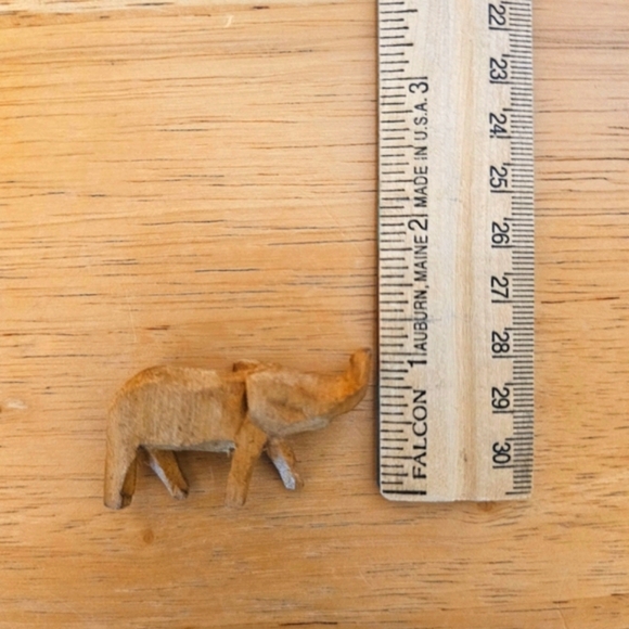 Elephant Wooden - Picture 5 of 6